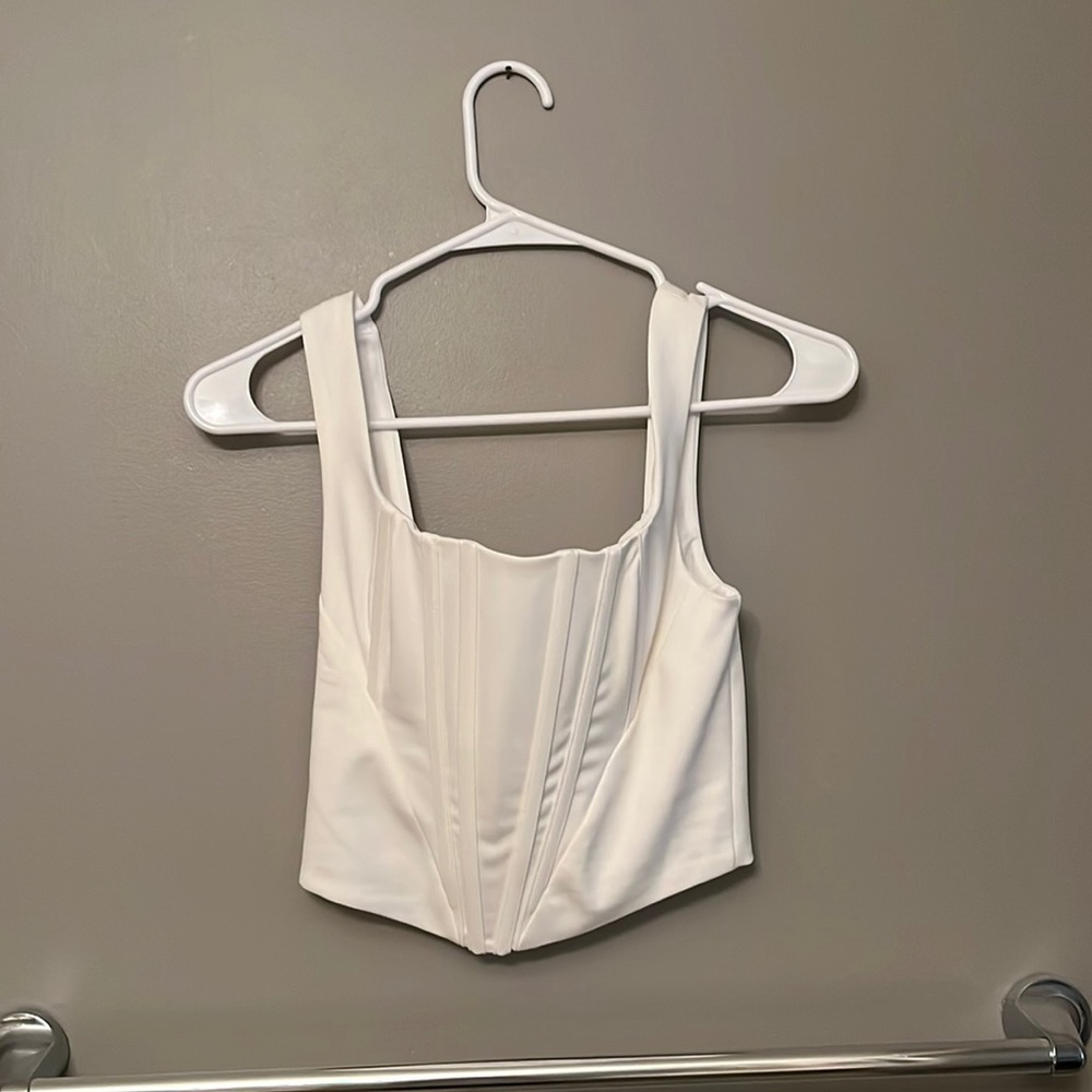 Corsette tank size small